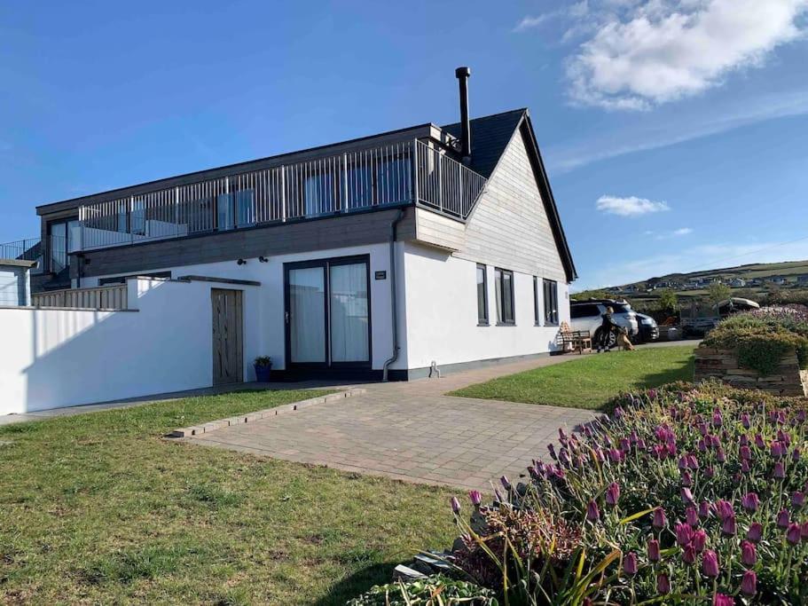Апартаменты St Agnes Perfect Location, Hot Tub, Sea Views, Gym Экстерьер фото