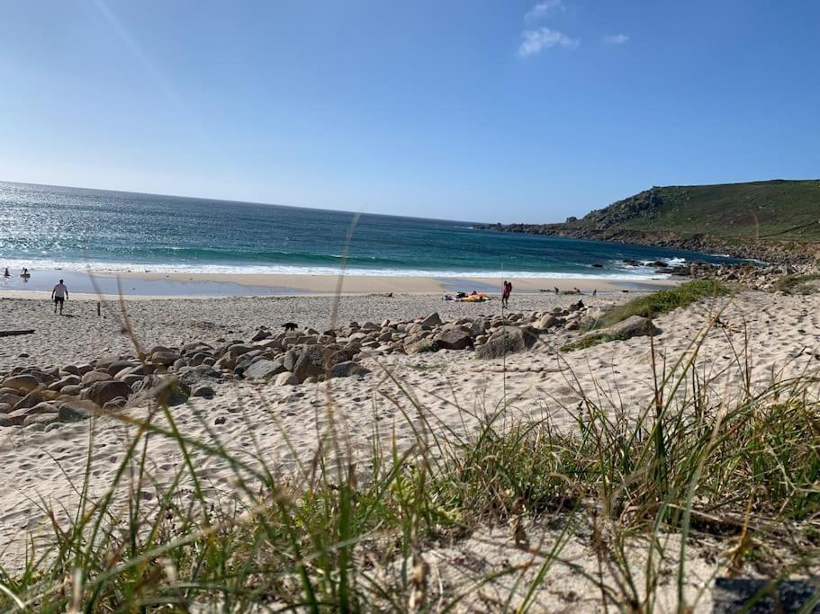 Апартаменты St Agnes Perfect Location, Hot Tub, Sea Views, Gym Экстерьер фото